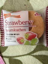 アトム ストロベリーバウムクーヘン