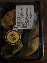 ワコーライス 助六寿司(三種のおこわ)