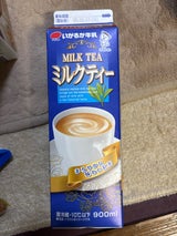 いかるが牛乳 ミルクティー 900ml