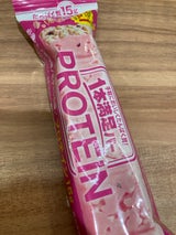 アサヒ 1本満足バープロテインストロベリー 1本