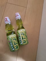 ハタ鉱泉 シャンデリアラムネメロン 瓶 200ml