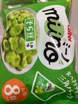 カルビー miinoそら豆しお味三角パック 56g