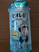 ビオレu さっぱりさらさら つめかえ用 340ml