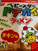 おやつC ベビースタードデカイラーメンチキン68g