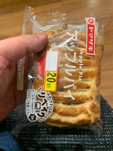 ヤマザキ アップルパイ 1個