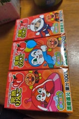 それいけアンパンマンの完熟りんご 125ml×3